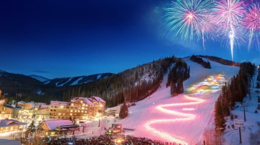 Grand County Christmas Eve Tradition - WPR Torchlight Parade Ski Down